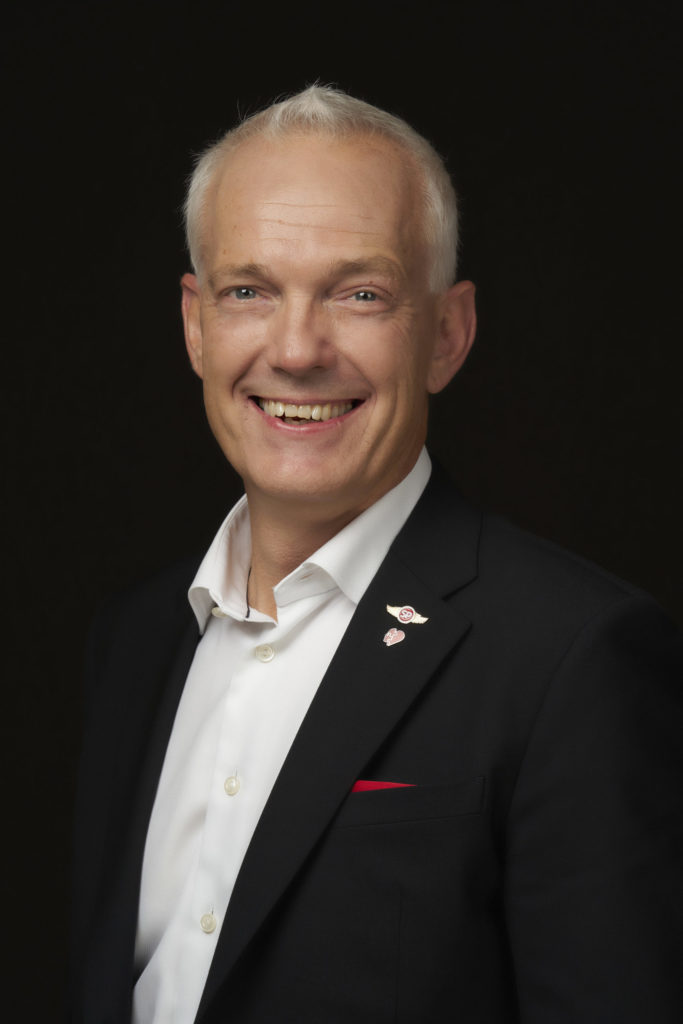 Tony Evald Clausen SalgsPiloterne MenneskeKenderen