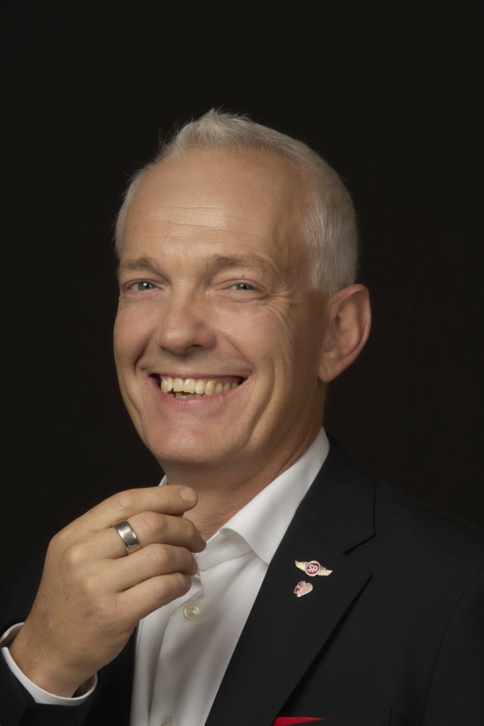 Tony Evald Clausen SalgsPiloterne MenneskeKenderen