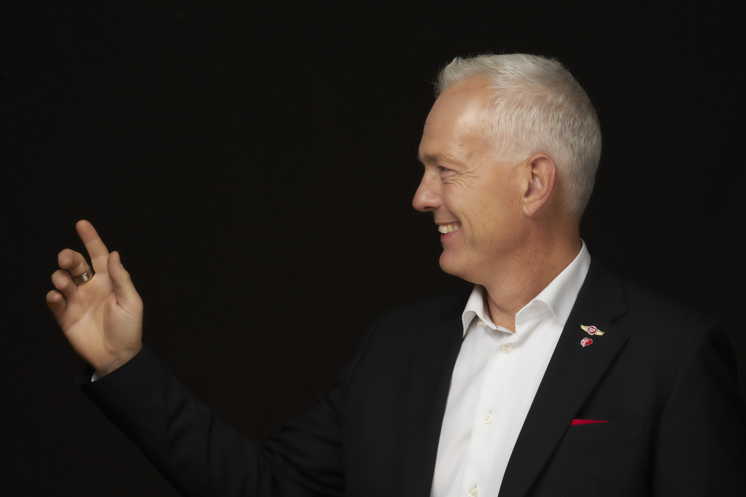 Tony Evald Clausen SalgsPiloterne MenneskeKenderen