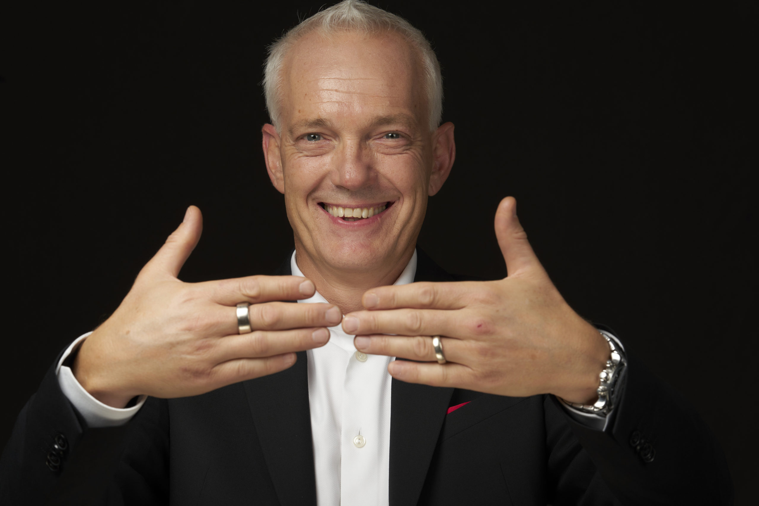 Salgspiloterne - MenneskeKenderen Tony Evald Clausen Kommunikation